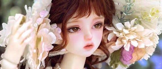 another image of a very pretty doll
